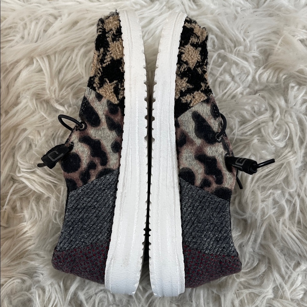 HEY DUDE Wendy Patchwork Java Animal Print Lightw… - image 8